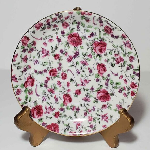 Chintz Teacup and Saucer 3 Footed Pink Flowers Vintage - Picture 7 of 10